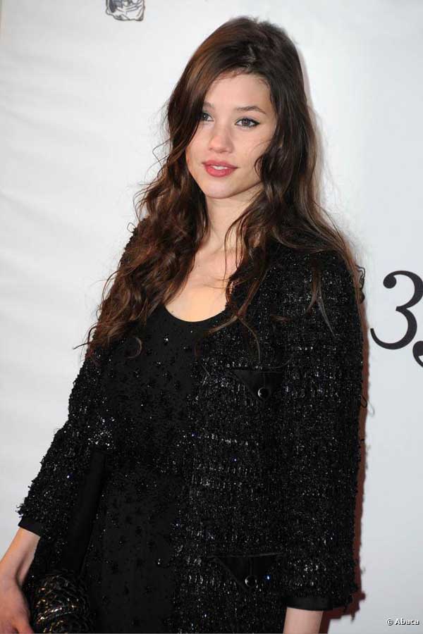 阿斯特丽德·伯格斯·弗瑞斯贝/Astrid Berges-Frisbey-4-5